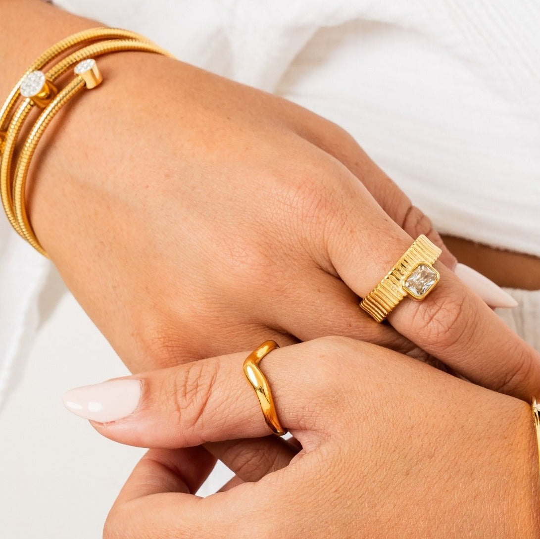 Capri Ring Crystal Plated in 18k Gold