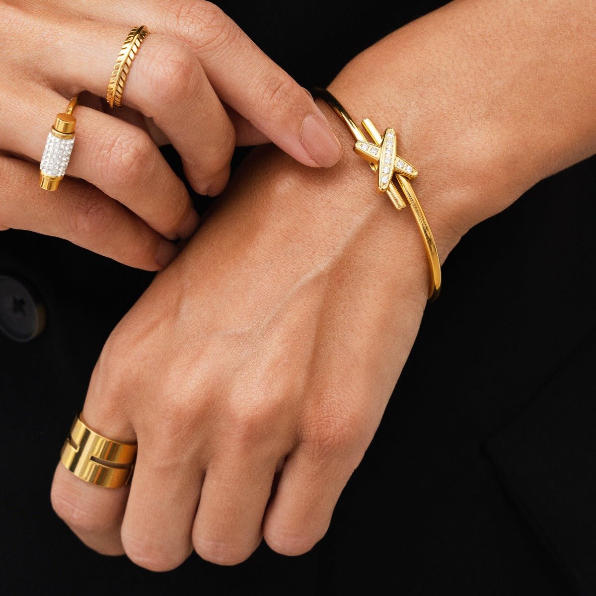 Hi-Lo Chunky Ring Plated in 18K Gold