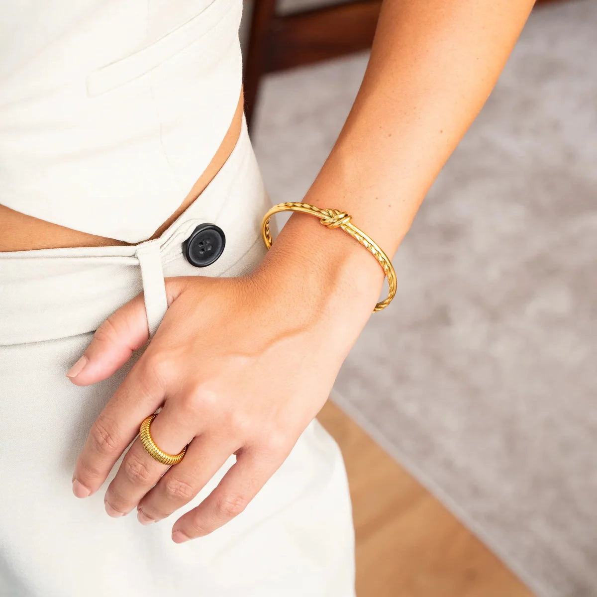 Revyora Gold Plated Ring 18K