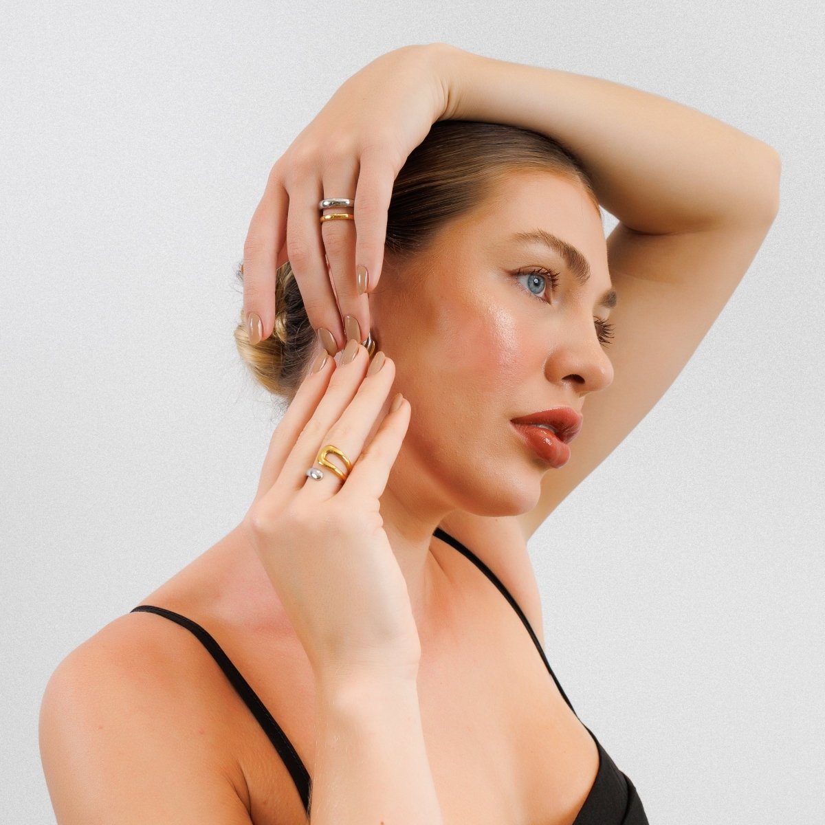 Adjustable Wave Ring with Mixed Gold and Silver Plating