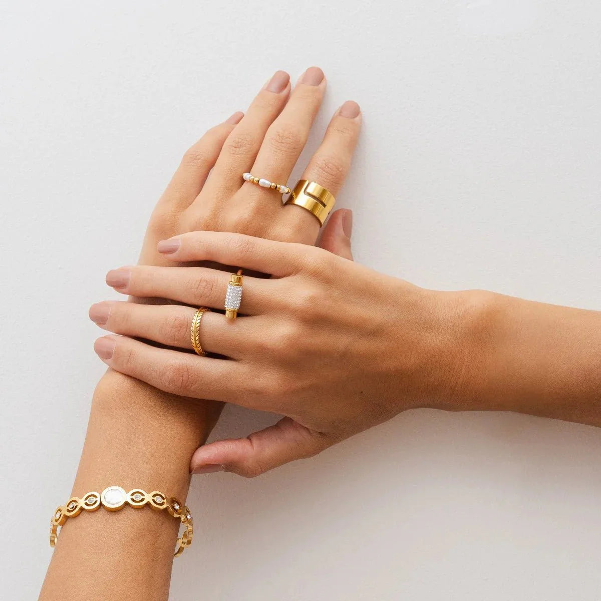 Olivia Bracelet Zirconia Stone Plated in 18k Gold