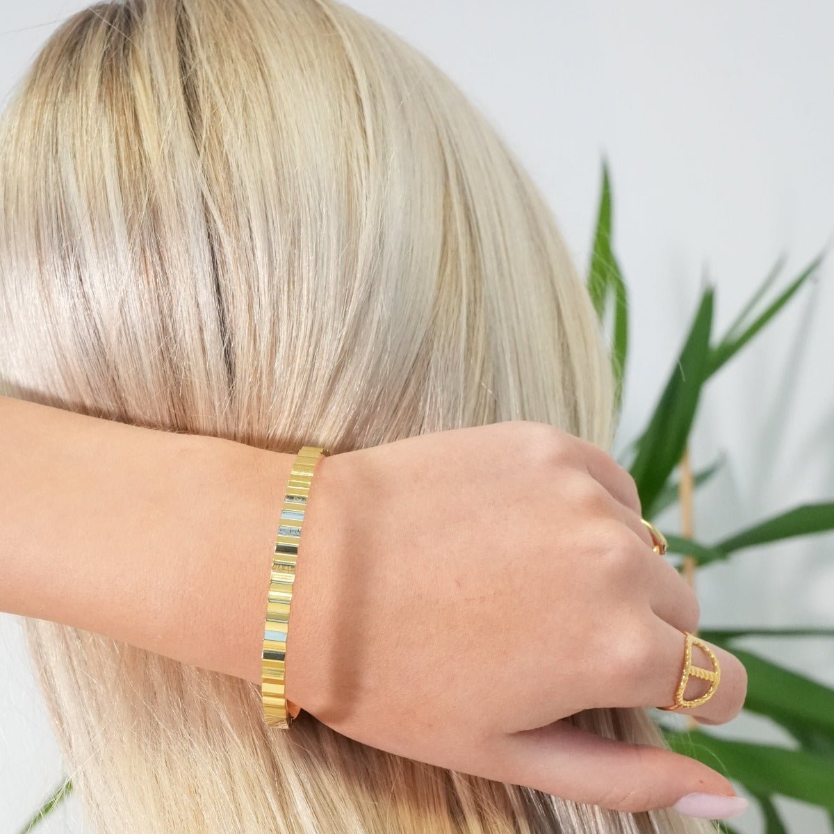 Ripple Bracelet Plated in 18k Gold