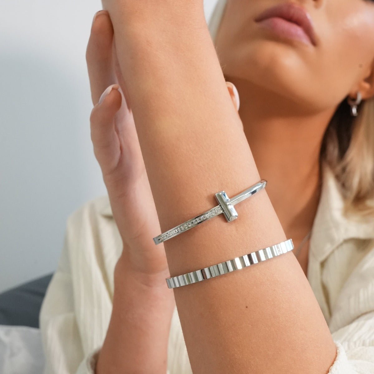 T-Bar Elegance Bracelet - Silver
