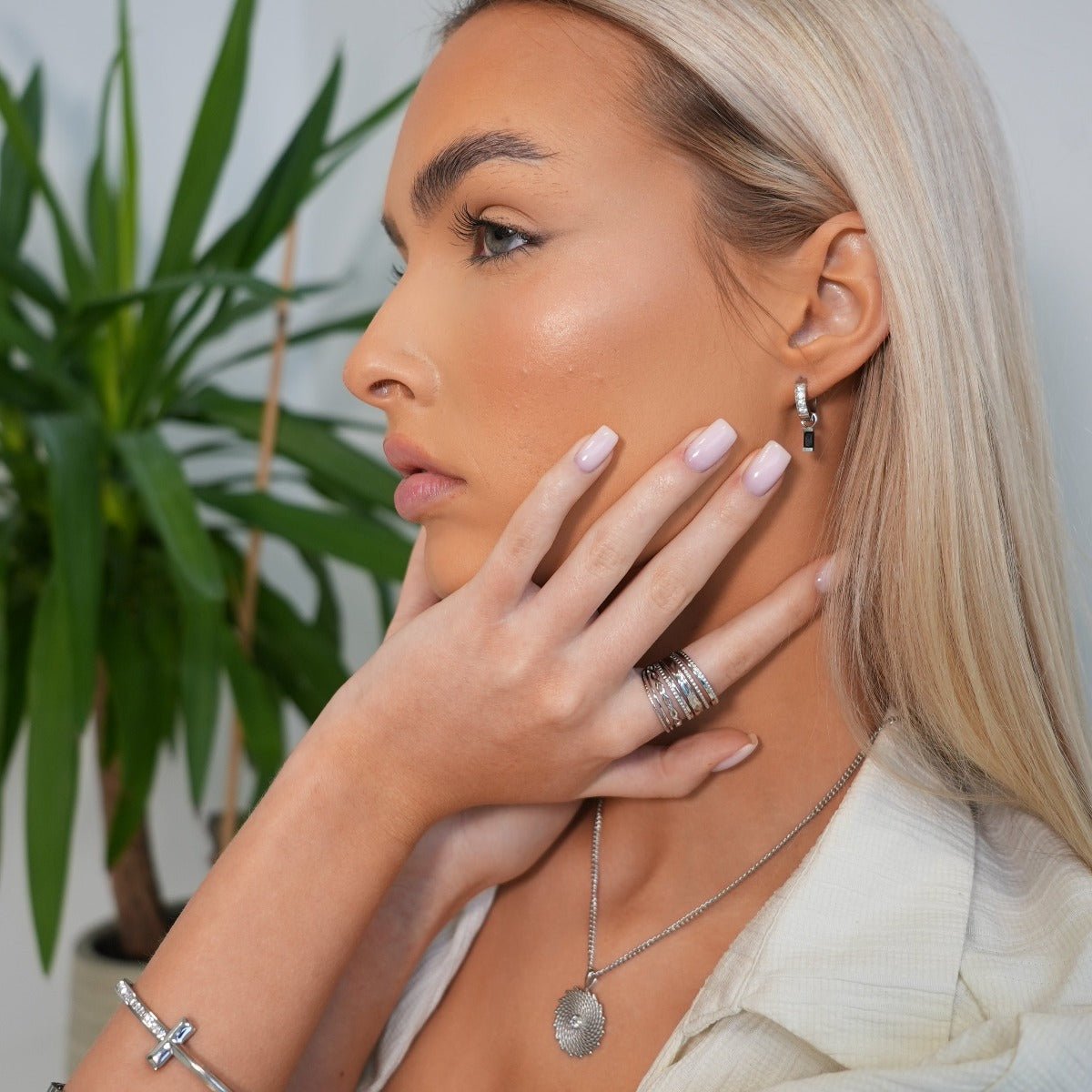 Glow Necklace - Silver