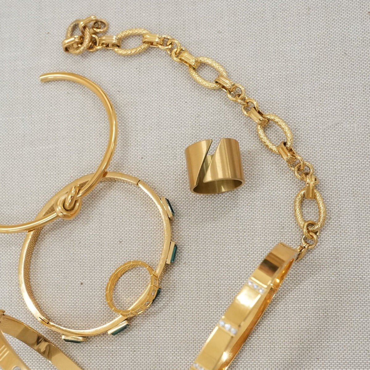 Luxury Bracelet Plated in 18k Gold