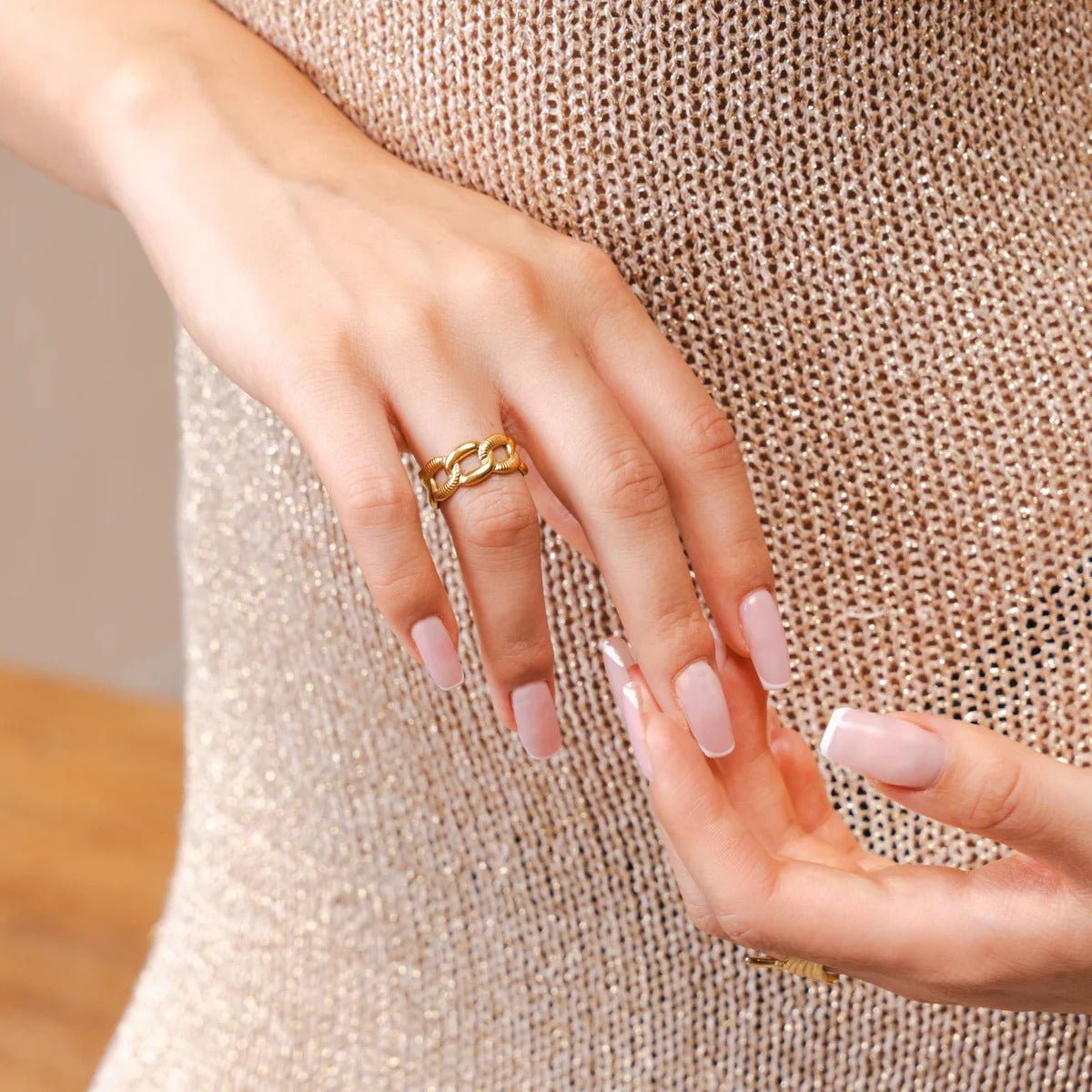 Bold Chain Ring Adjustable Plated in 18K Gold