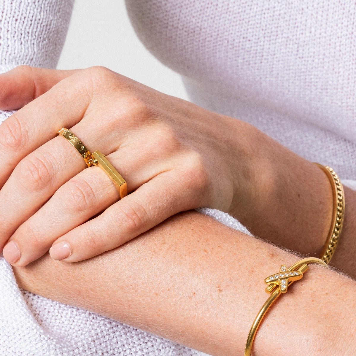 Screw Ring Plated in 18k Gold