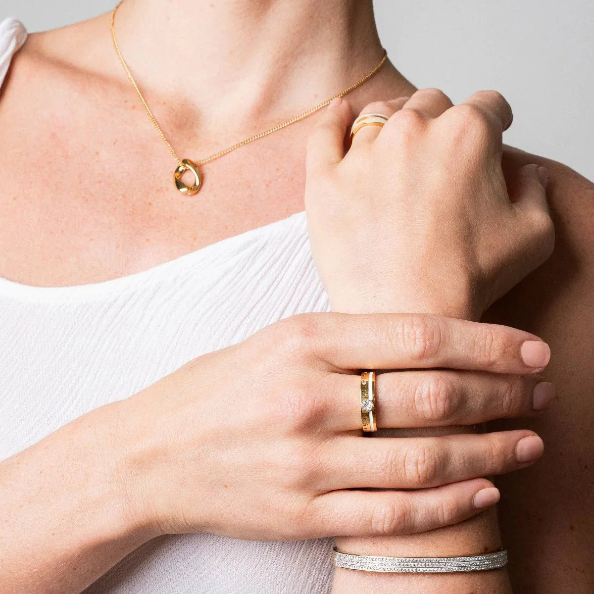 Queen Ring Crystal Stone Plated in 18k Gold