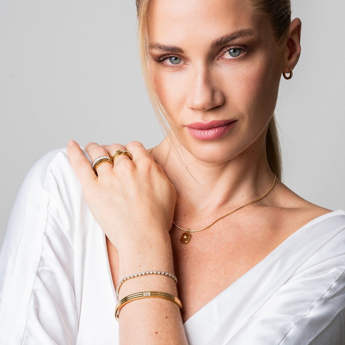 Hanna Bracelet Plated in 18k Gold