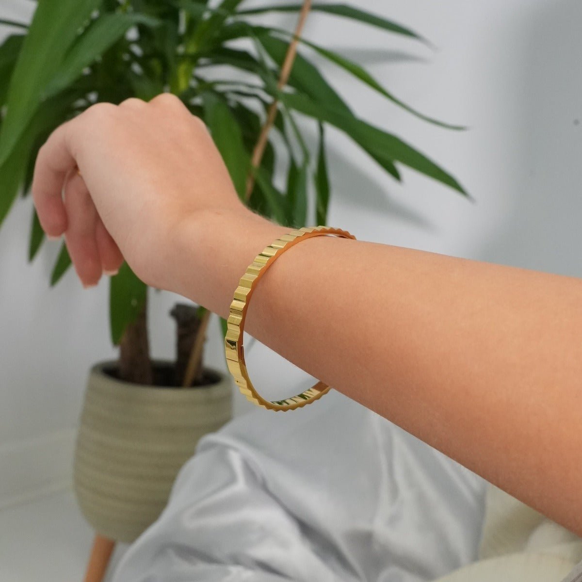 Ripple Bracelet Plated in 18k Gold