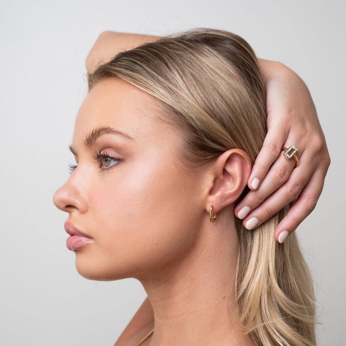 Square Hoop Earring Plated in 18k Gold