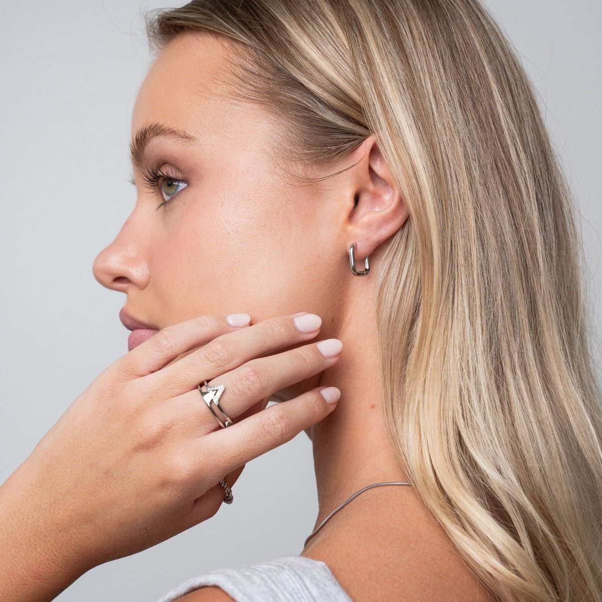 Boucles d'oreilles créoles carrées - Argent