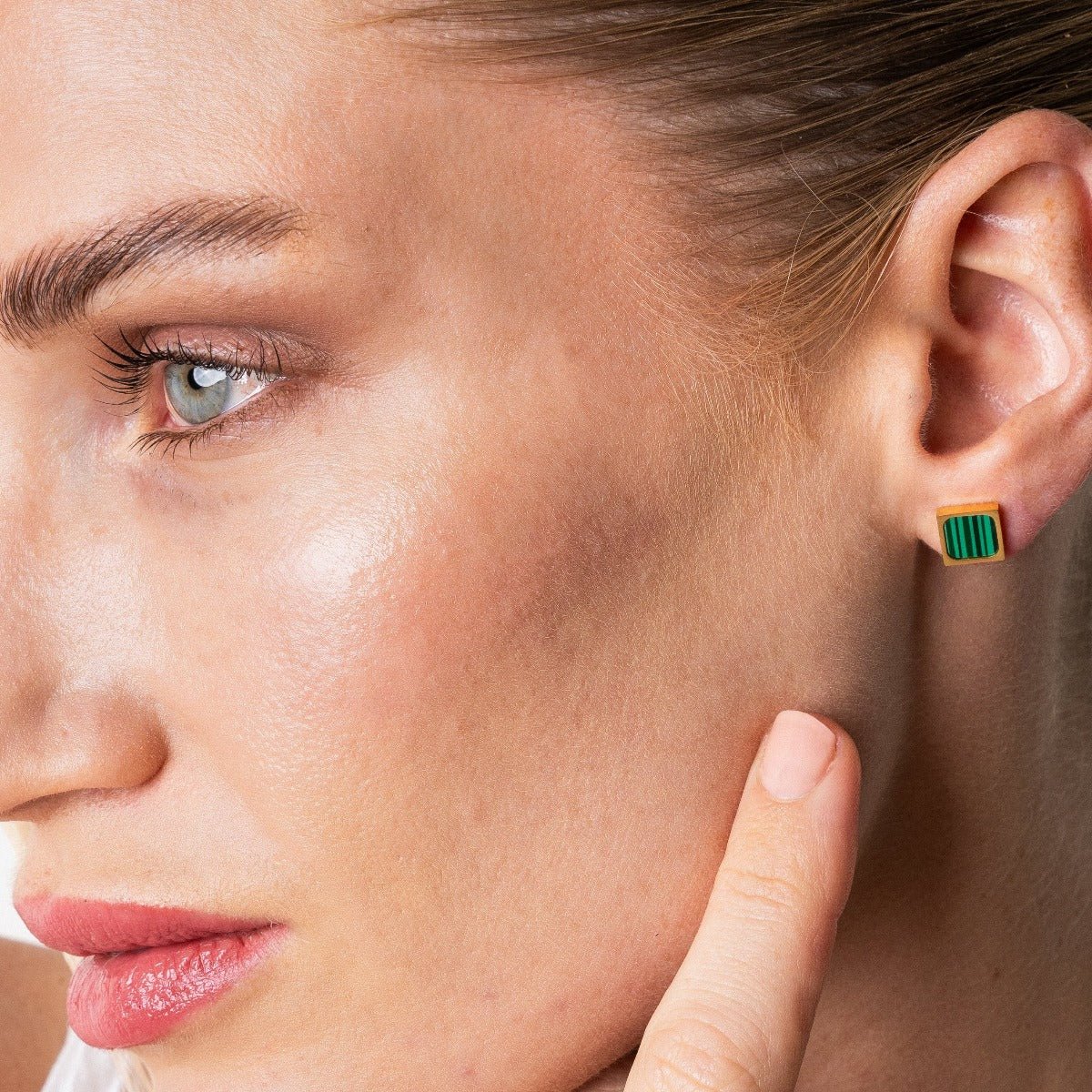 Geometric Earring Green Stone 18k Gold Plating