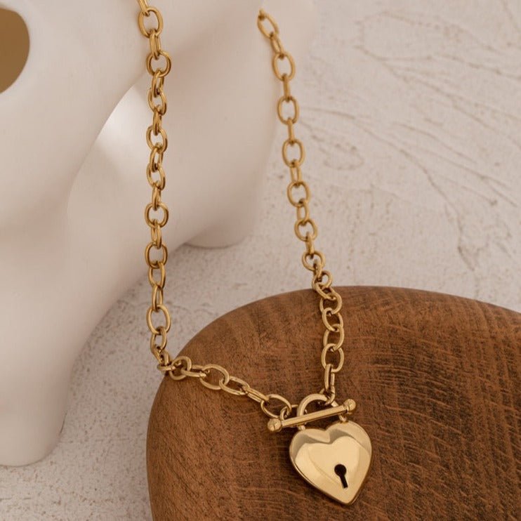 Eternal Love Heart Necklace Gold Plated 18k
