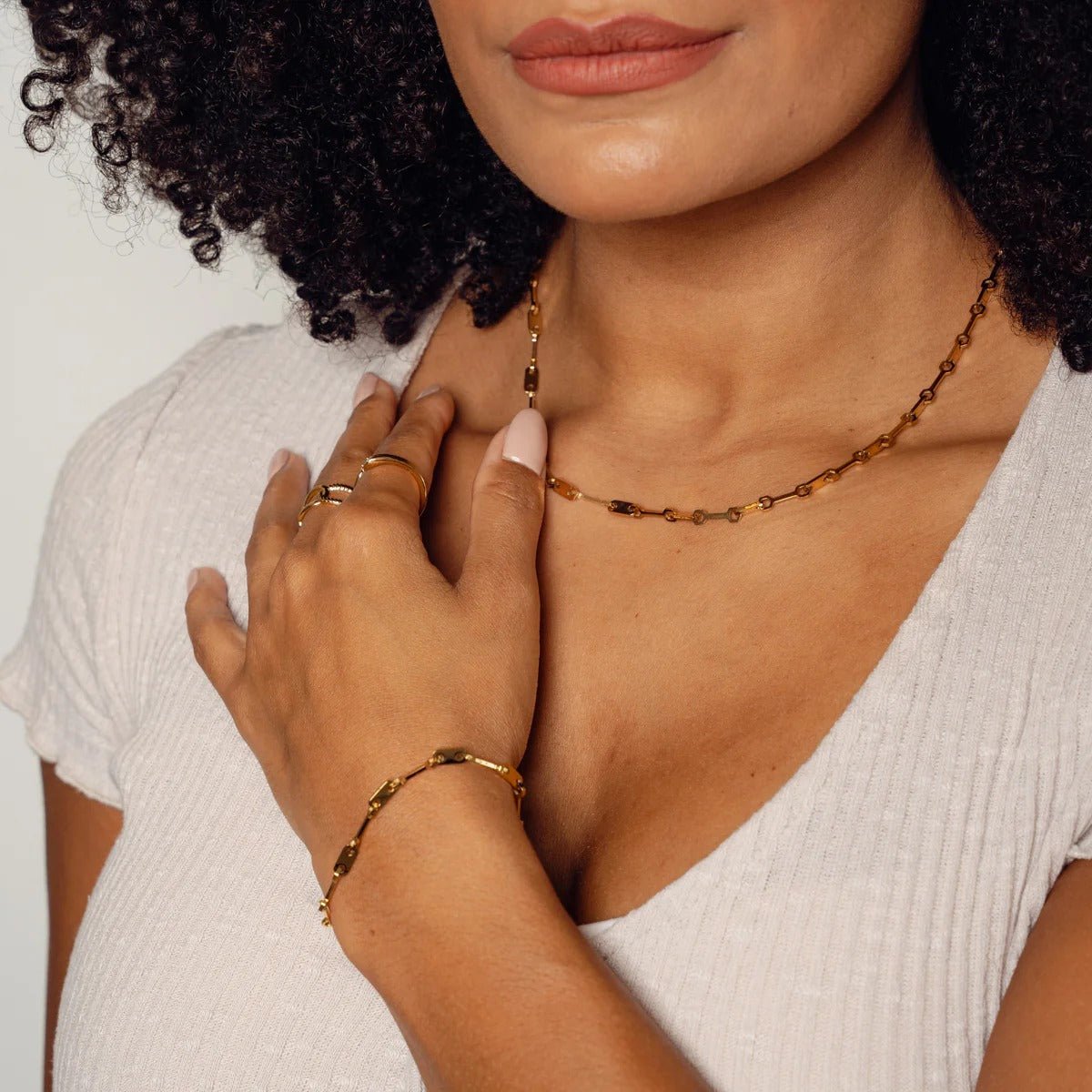 Link Bracelet Tablet Plated in 18K Gold