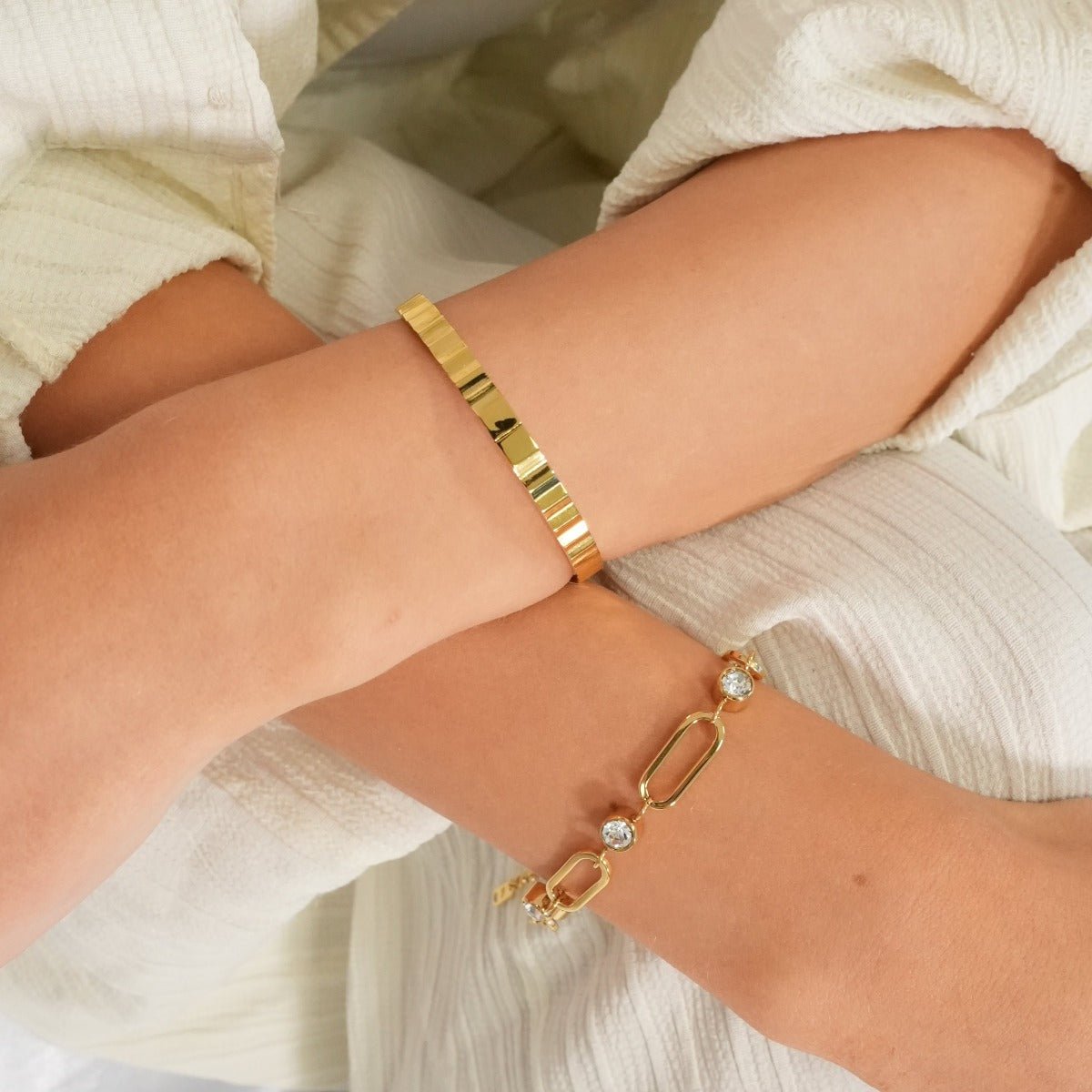 Crystal Link Bracelet Plated in 18k Gold